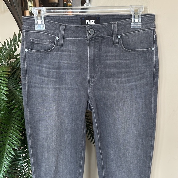 NWOT PAIGE Verdugo Ankle Skinny Jeans Cropped Mid-Rise Gray Stretch Raw Hem - Picture 2 of 16